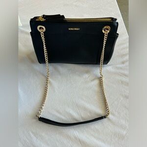 NINE WEST
Black Ellie A List Crossbody